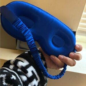 La Prairie Blue Eye Mask
